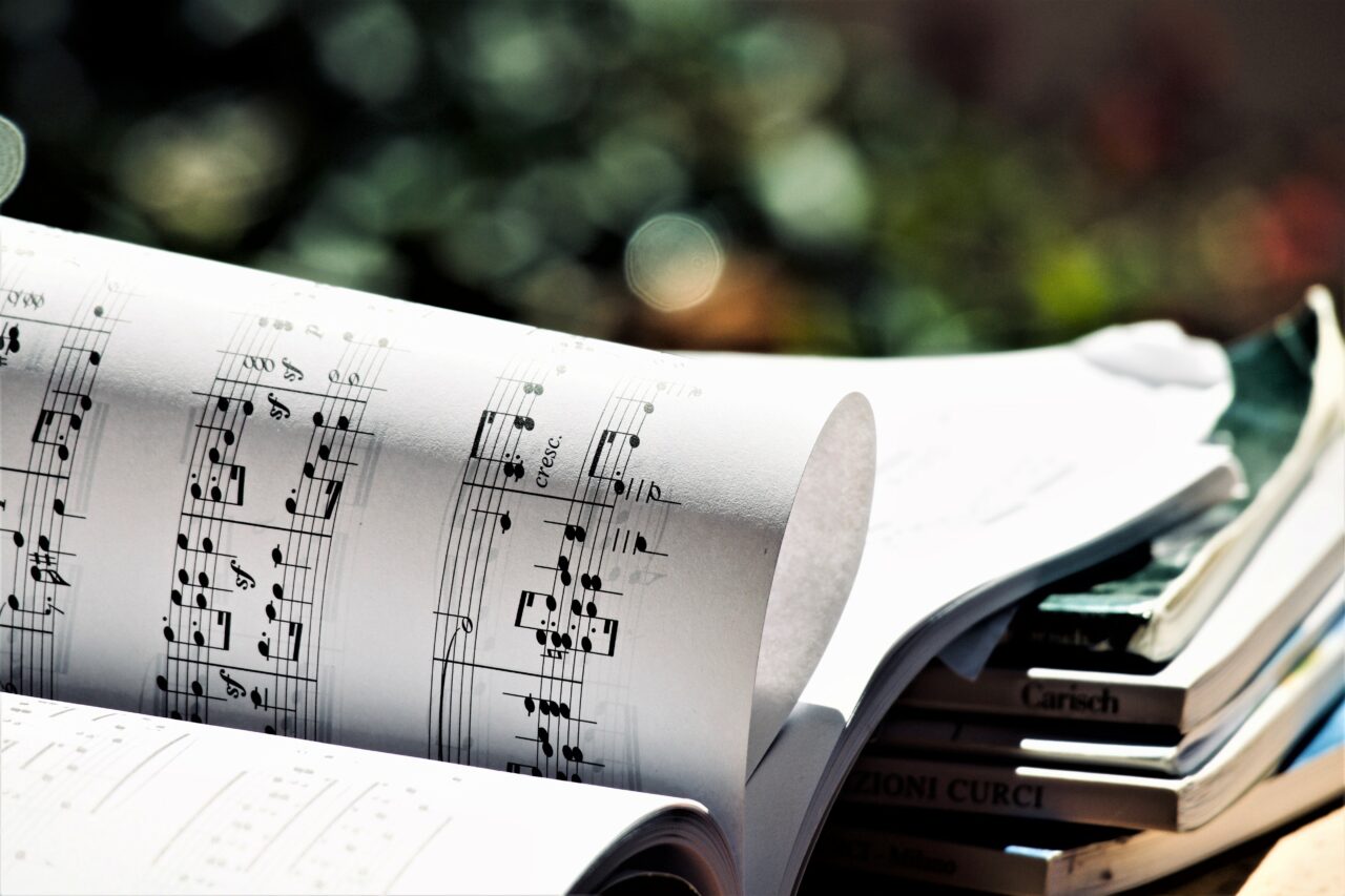 Do you know how to sight-read a piano score?